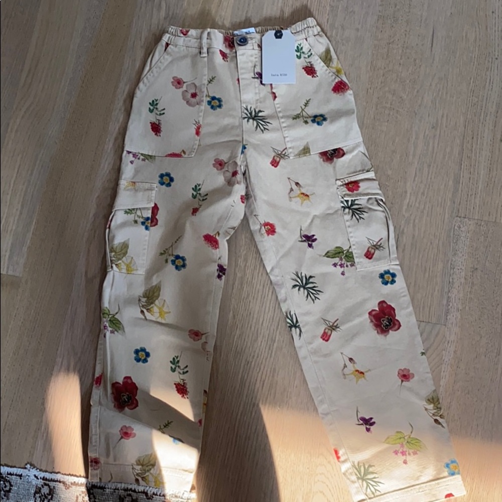 Zara Kids floral cargo pants size 10